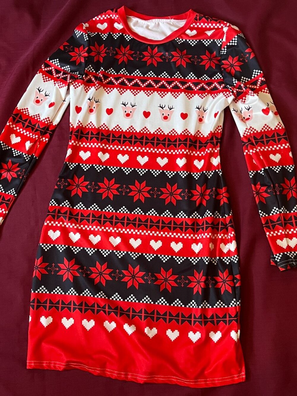 Festive sweater  Dress with hart  Reindeer & Snowflake Pattern for woman size S.